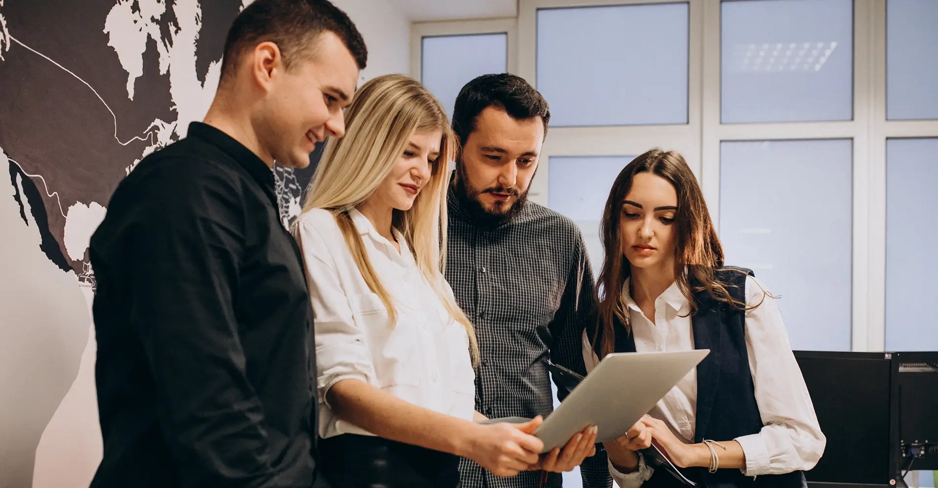 تصویر تیم آی‌دی اِی‌پی‌آی